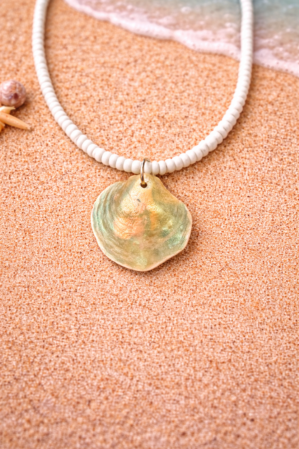 One of a kind Jingle shell necklace